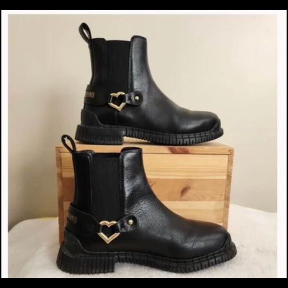 Love Moschino Heart Buckle Leather Chelsea Boots